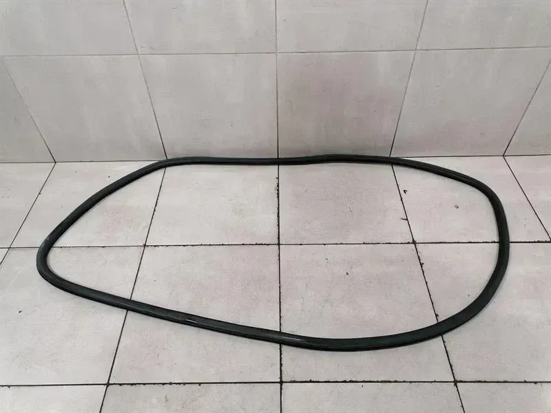 BENTLEY FLYING TRACK MK2 13-19 FLH Door Seal 4W0867365A Front Left Door Seals