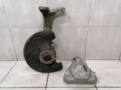 BENTLEY FLYING TRACK 13-19 Left Front Hub 4W0407245B Wheel Bearing Case Front Left