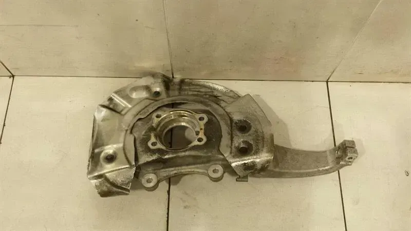 BMW GT F07 Wheel Bearing Housing Knuckle Front Li 31214082755 Front Hub X-Drive