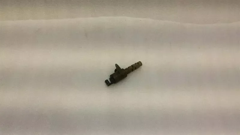 JAGUAR X-Type Valve C2S4946 Valve VVT Solenoid Solenoid Valve