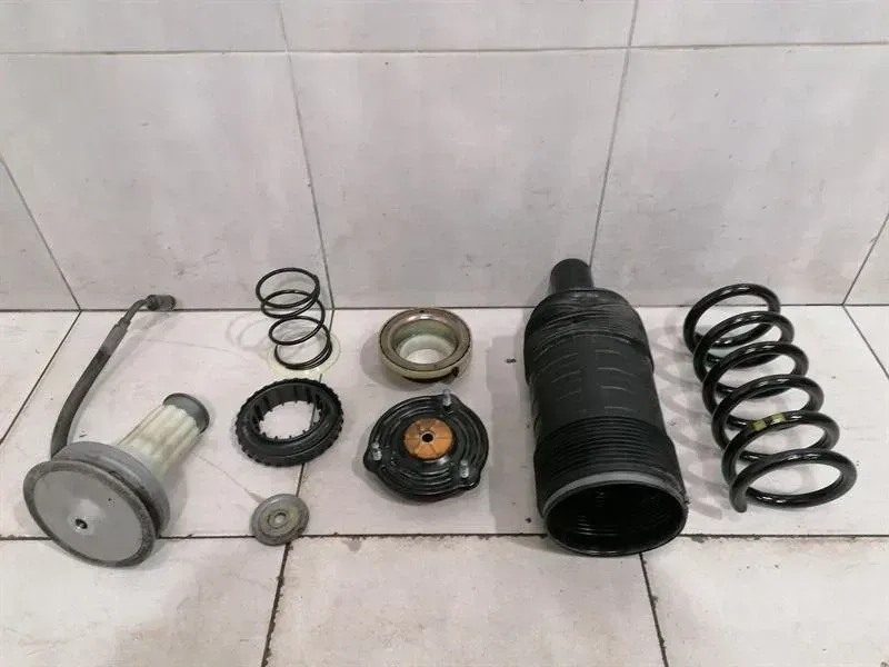 Mercedes S-Class W222 shock absorber rear A2223206513 parts shock absorber rear