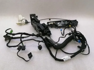 Mercedes S-Class W222 Door Lock A0997207000 FR VR LHD Door Lock