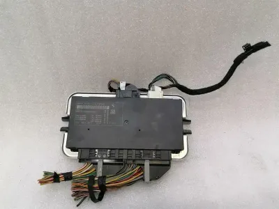 BMW 7 F02 F01 F07 Footwell Light Control Unit 9225712 Light Control Module FRM 3