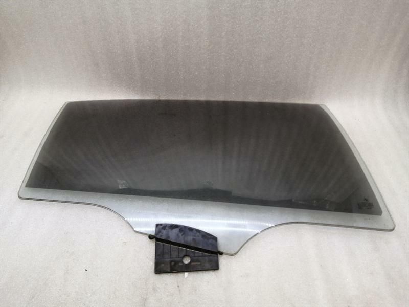 BMW 7 F02 right rear door glass double LWB 7182104 door window rear re
