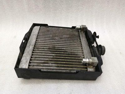 BMW 7 Series F02 F01 Engine Oil Cooler 7572542 Oil Cooler Cooler V8 V12