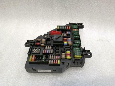 BMW 7 Series F02 F01 Rear Fuse Box 9210857 Fuse Box