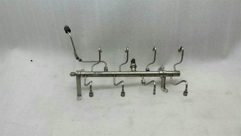 Porsche Panamera 970 Fuel Injection Moulding Pipe Manifold 94811011506 Fuel Rail 4.8 V8