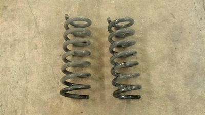 Mercedes C Class W204 Coil Spring Rear A2043240604 Rear Spring Chassis Spring