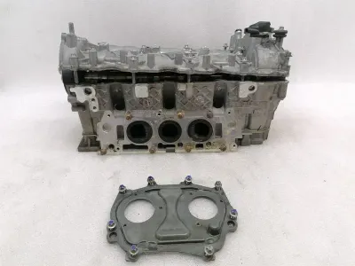 Mercedes E Class W211 E350 Right Cylinder Head A2760105620 CYLINDER HEAD OM276 V6