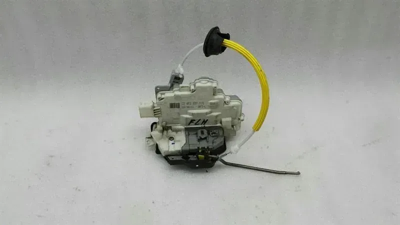 Audi A3 8P RHD front left door lock 4F2837015 right hand drive