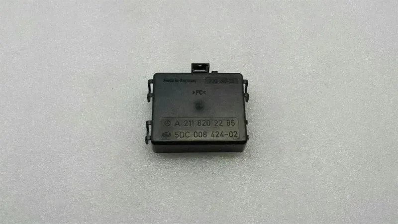 Mercedes E Class W211 Rain Light Sensor A2118202285 Rain Light Sensor