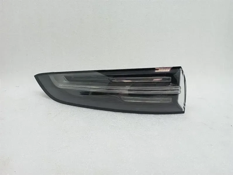 Porsche Cayenne 9Y MK3 E3 Left Rear Light 9Y0945095B Rear Left Tail Light