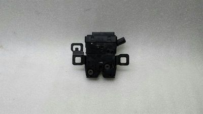 Range Rover Sport L320 Boat Lock FQR500170 Tailgate Lock Glass Disc