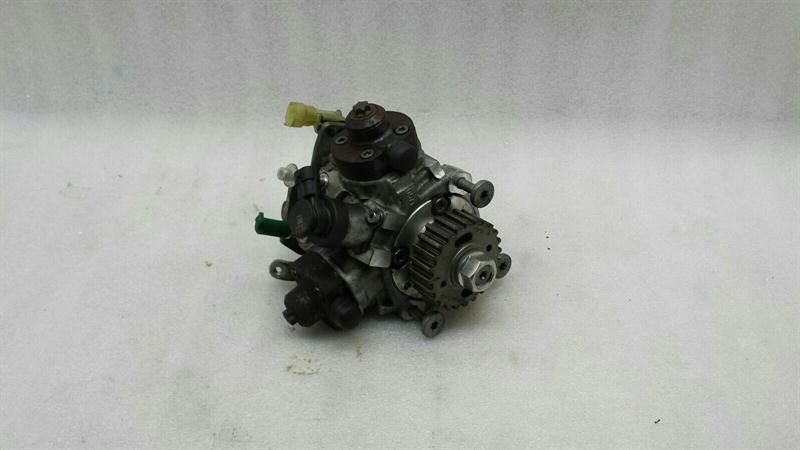 Range Rover Sport Fuel Pump Mechanical 9X2Q-9B395-CA Fuel Pump 3.0 TDI V6