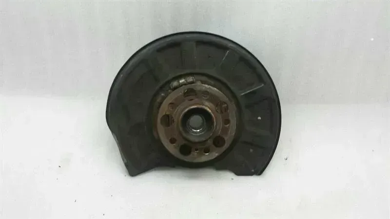 Mercedes E63 W212 AMG wheel bearing housing knuckle rear A2123500141 rear hub