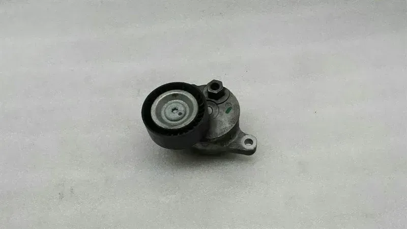 Mercedes E Class W207 Belt Tensioner A2762000370 Tensioner Pulley M276 V6
