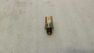 Audi Q3 8U Fuel Pressure Sensor 03L906051 Fuel Pressure Pressure Sensor 2.0 TDI