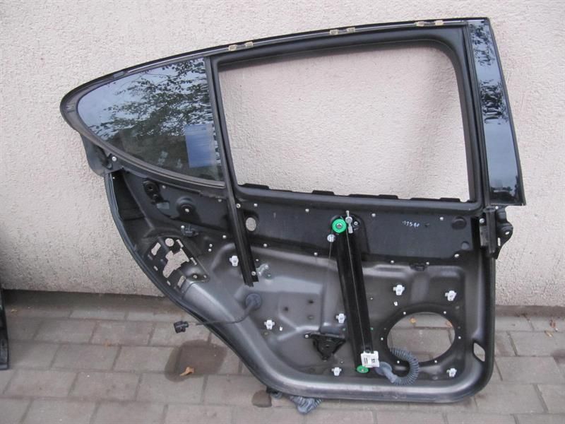 Porsche Panamera 970 door frame rear right 97053622203 rear right door casing