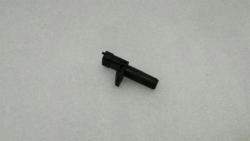 Mercedes C Class W204 Crankshaft Sensor A2761530128 Crankshaft Sensor Sensor