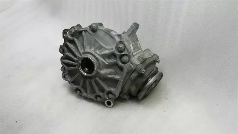 Mercedes E Class W212 Front Diff A2213301302 Differential Front Ratio 2.47