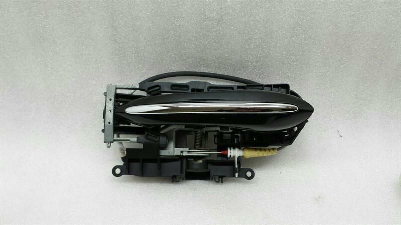 BMW F10 F11 F12 F13 F01 F02 door handle rear left comfort access 7175731 handle