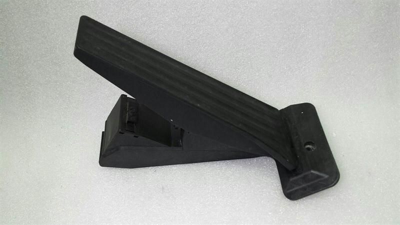 BMW 5 Series F07 GT Throttle 6789998 Accelerator Pedal F10