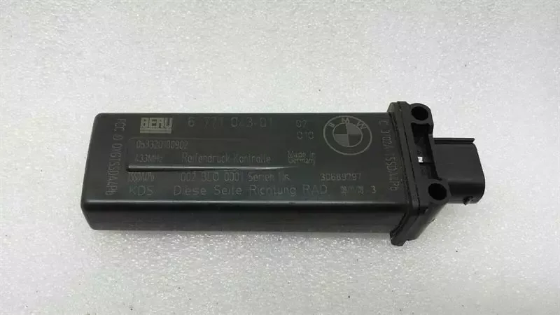 BMW 5 Series F07 GT Tyre Pressure Antenna 6771043 Tire Pressure Control Antenna