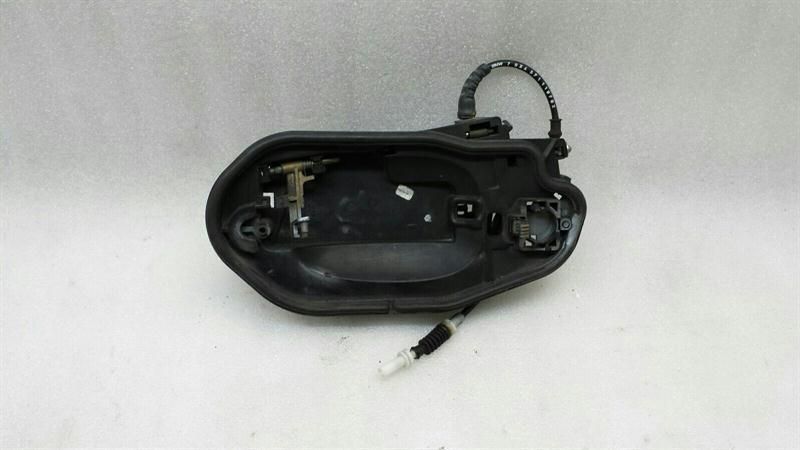 BMW 5 Series E60 Door Inner Handle 7199556 Interior Door Handle Rear Left Carrier