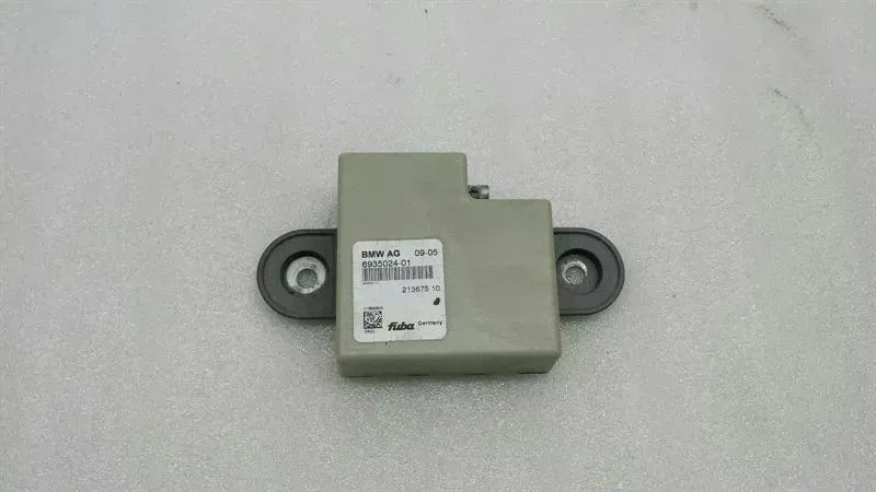 BMW 7 series E66 Facelift Aerial / Antenna 6935024 Antenna