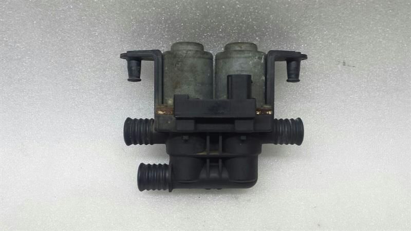 BMW 7 series E65 E66 water valve heater valve 64116908294 scrapping