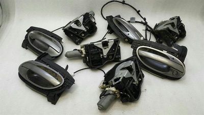 BMW 7 SERIES E65 SOFT CLOSE DOOR SET 7028910 RIGHT HAND DRIVE RHD