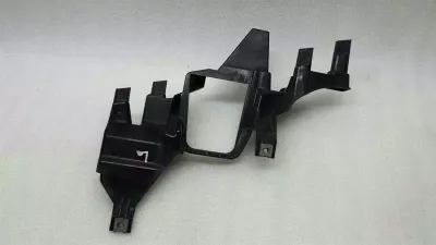 BMW 7 series E65 E66 HEADLIGHT LAMP BRACKET LEFT 161697 holder carrier left