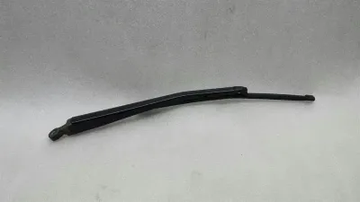 BMW 1 Series E87 Rear Wiper Arm 7061854 Windscreen Wiper Rear