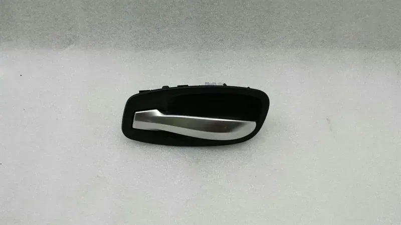 BMW 5 Series E60 E61 Interior Door Handle Left vLeft Door Inner Handle