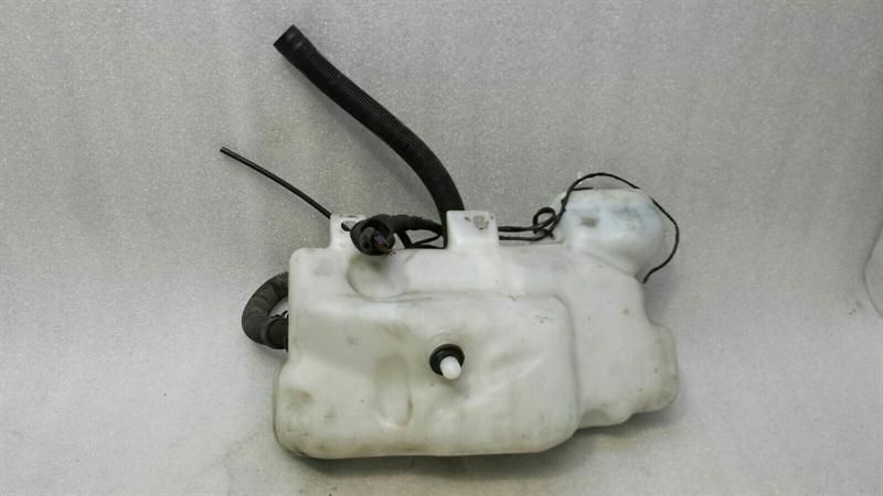 BMW 5 Series E39 Washer Fluid Reservior 8364941 Wipe Water Tank