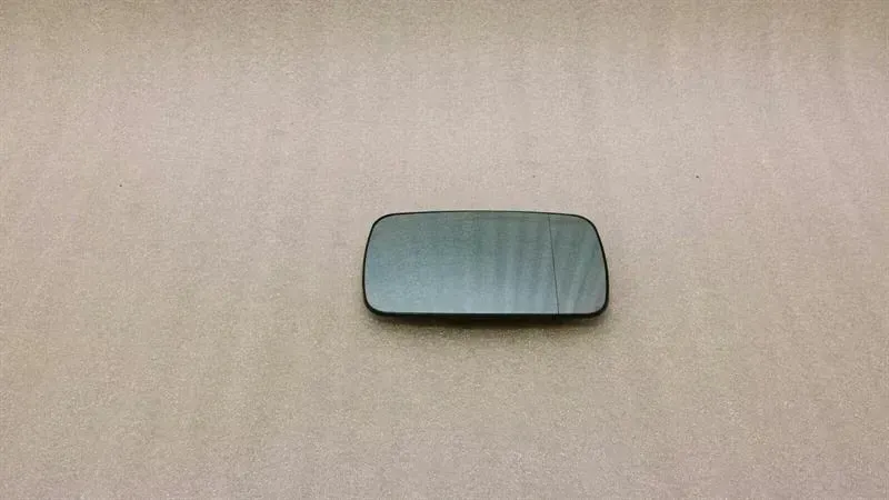 BMW 5 Series E39 left door mirror 8250438 exterior mirror glass left