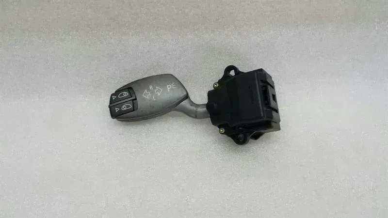 BMW 7 series E65 turn indicator switch 61316911516 indicator switch