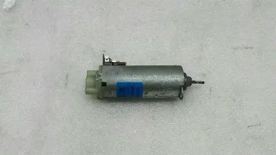 Mercedes S-Class W220 Seat Adjustment Motor A2208201542 Seat Adjustment Motor