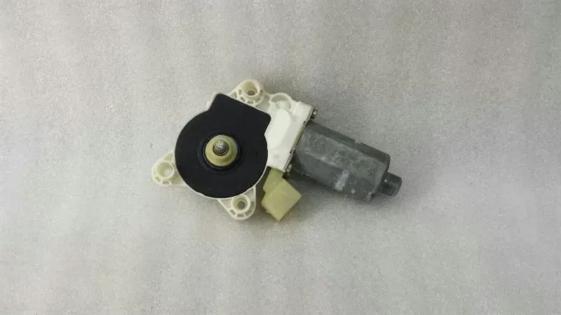 Mercedes E Class W211 Door Window Motor A2118203042 Window Regulator Motor Right