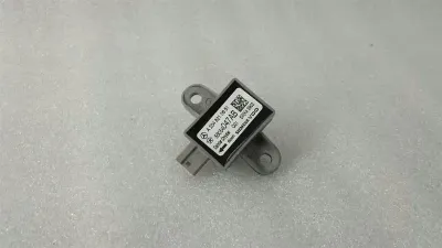 Mercedes C Class W204 Crash Sensor A2048210651 Impact Sensor