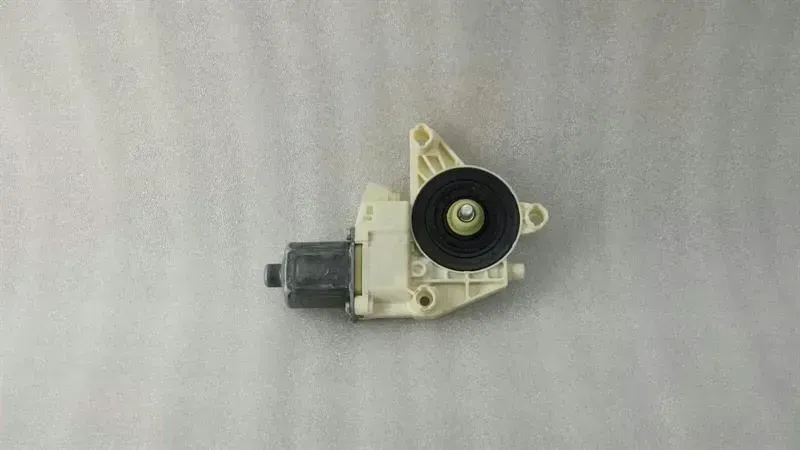 Mercedes W204 Window Regulator Motor Rear Left A2048200542 Door Window Motor RLH