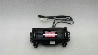 Mercedes E Class W211 Rear Auto Climate Control A2118300285 Climate Control Panel A/C