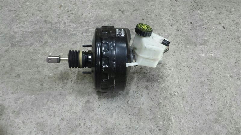 Mercedes C Class W204 Brake Servo A2044301230 Brake Booster