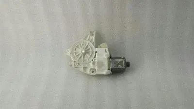 Mercedes W204 window regulator motor front left A2048200142 door window motor FLH