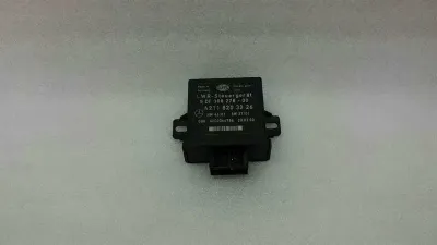 Mercedes E Class W211 Light Control Unit A2118203226 Light Control Unit