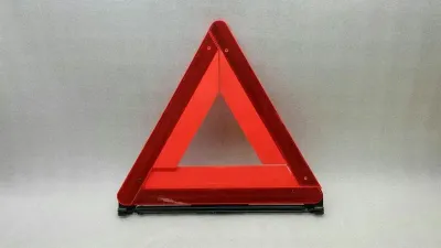Mercedes C Class W204 W211 Warning Triangle A2118900397 Folding Warning Triangle