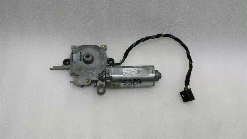 Mercedes E Class W211 Sun Roof Engine A2208203842 Sunroof Engine