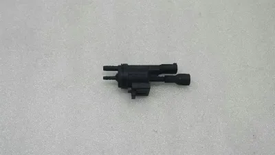 MERCEDES CL W215 CHANGE OVER VALVE A0025401497 Diverter Valve