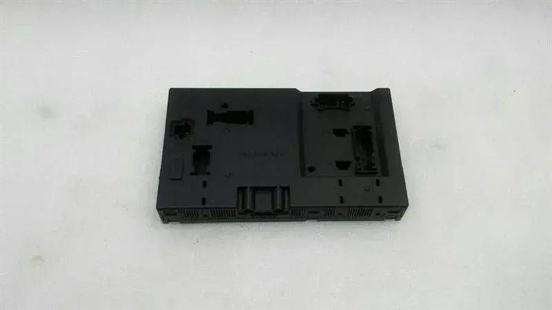 Mercedes S-class W221 rear SAM module A2215404762 rear control unit