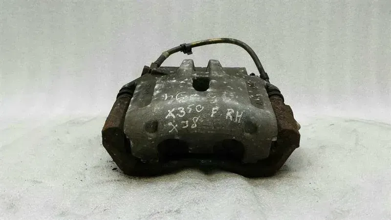 JAGUAR XJ6 X350 Right Front Caliper C2C12071 Brake Cap Front Right